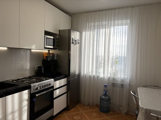 Продаж 3-к квартири 70 м² біля парку Перемога — Бровари, Грушевського. ГАЗ Бровары