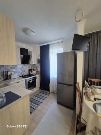 Продам 2-х кімнатну квартиру в Центрі - фото 1