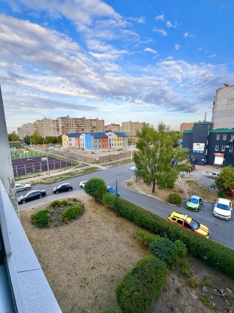 Продаж затишної 2-кімнатної квартири на Піщаному масиві - фото 1