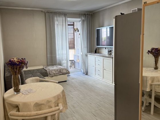 .Продам Без комісії 1к вільного планування! Якісний ремонт є! Техніка та меблі залишаються! Мінімаль