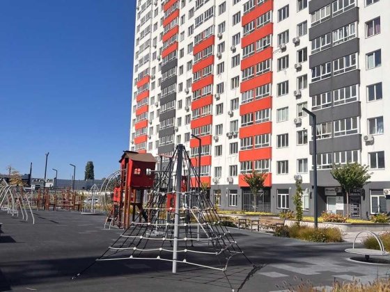 Продаж квартири в м Бровари, ЖК Атлант, ТЦ Термінал Бровары