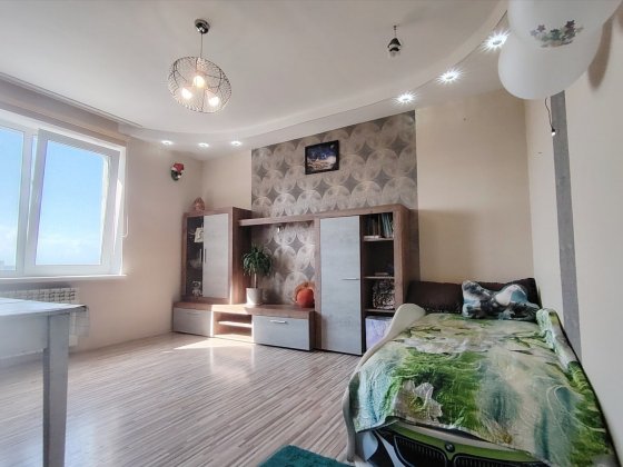 ВЛАСНИК 2-к 61,3 м²  Грушевського, 27  ЄОСЕЛЯ / ЄВІДНОВЛЕННЯ, без комісії !