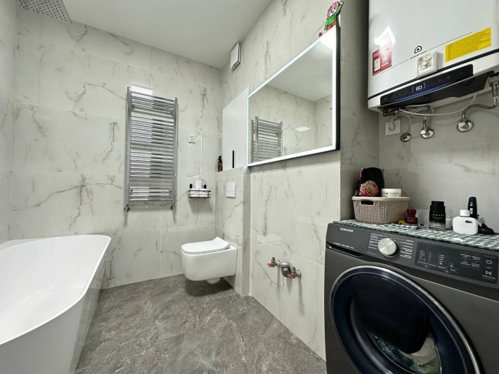 Продам євро3хкв з ремонтом, меблями та технікою в ЖК Scandia! - фото 1