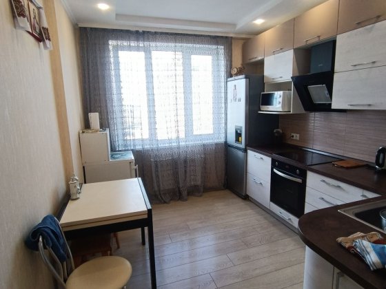 Продам 2 кімн. ЖК Лісовий квартал , вул. Київська, 245 Бровары