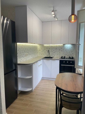 Продам 1к Лазаревського (Мініна) 3, дизайн ремонт, метро - фото 1