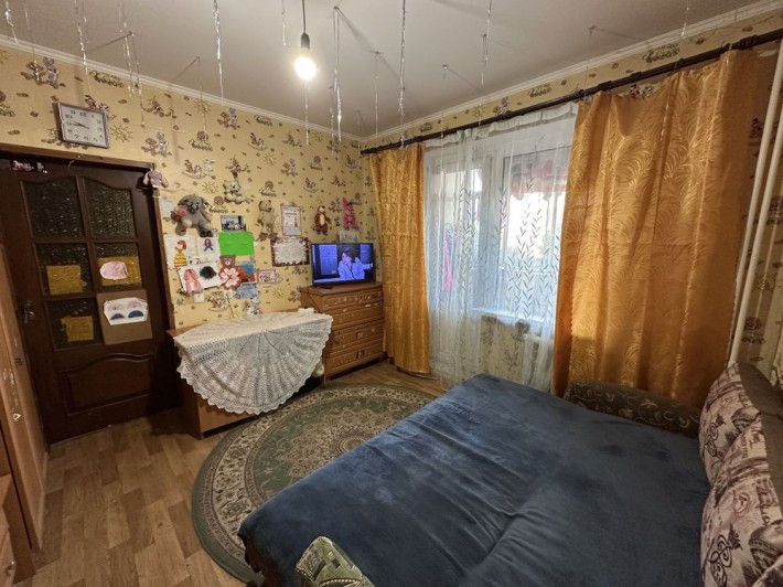 3-х кімнатна квартира з коморою на поверсі - фото 1