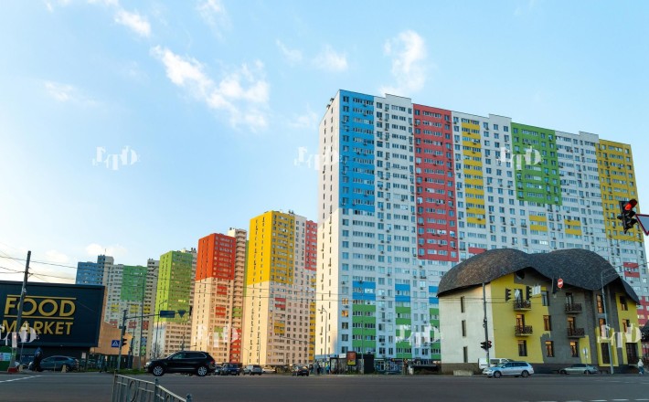 Продаж 2 кімн. квартира 78 кв.м. ЖК Атлант. Бровари, Київська DM - фото 1