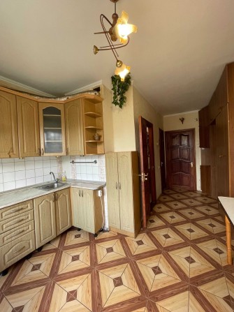 Продам 1 кім 35 мкв квартиру вул Приозерна 8б є газ - фото 1