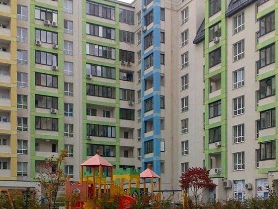 продаж 1к квартири з ремонтом та меблями в ЖК Акварелі