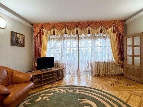 Продам трикімнатну квартиру в м.Біла Церква, Київської обл