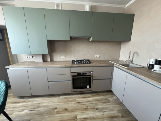 Продам двокімнатну  квартиру Вишневе новобудова  з великим балконом газ ЖК Сади вишневі євро ремонт Вишневое