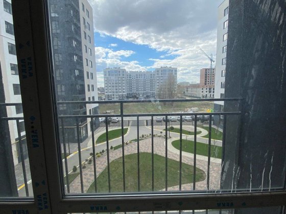 Квартира з балконом! Продаж! Буча! Газ опалення! Поруч школа! Є гардероб Буча