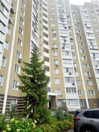 Продається простора 3-кімнатна квартира за адресою вул.Машинобудівна 21 а - фото 1