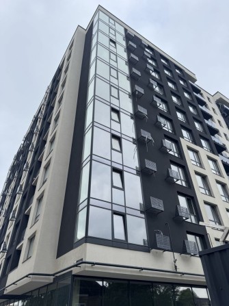 Здана видова 1,5-кім квартира в ЖК Light Home з ремонтом - фото 1