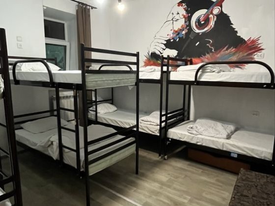 Продаж 8-кімнатна квартира 120 м² на вулиці Басейна, 19Б Київ
