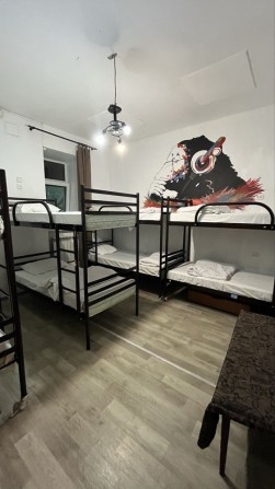 Продаж 8-кімнатна квартира 120 м² на вулиці Басейна, 19Б - фото 1