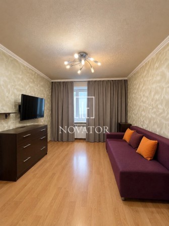 Продам 2 кімнатну квартиру з ремонтом - фото 1