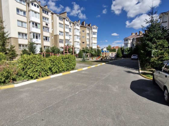 .Продам 1к квартиру з великим закритим двором!Повністю ГОТОВА ДО РЕМОНТУ !!Держпрограми- ТАК! Без ко