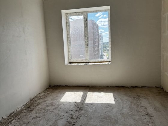 1 кімнатна в Міленніум , терміново з наповненням , готова , під ремонт Буча