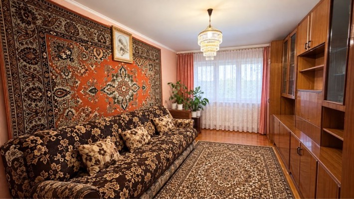 Продаж 2-х кіинатної по вул.Довга з індивідуальним  опаленням. - фото 1