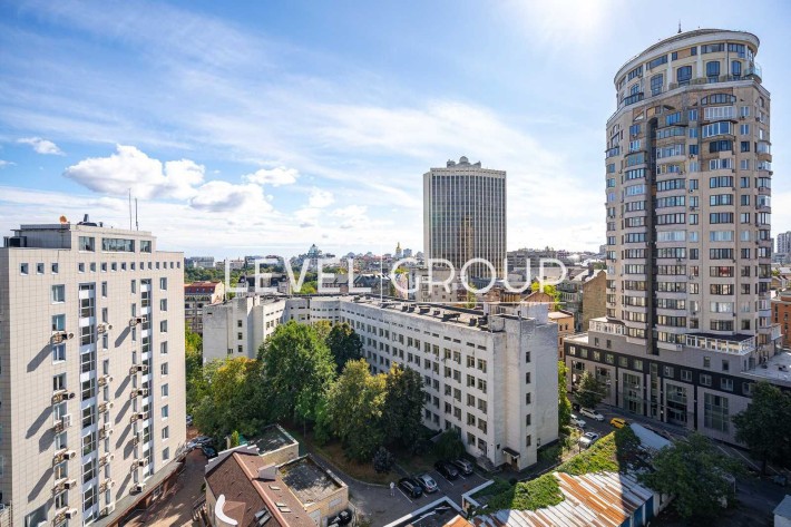 Продаж 1-кімнатної квартири ЖК Львівська площа Кудрявець центр Золоті Ворота - фото 1