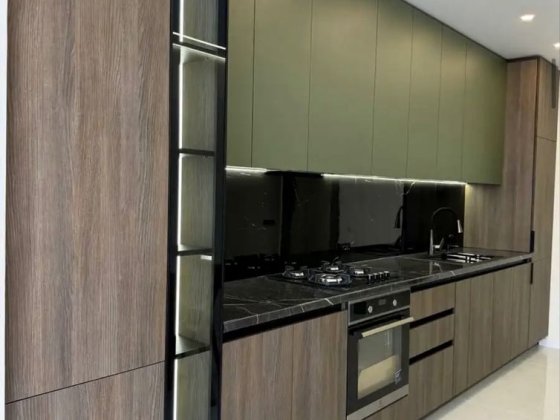Продам 2 кімнатну квартиру з ремонтом Ивано-Франковск