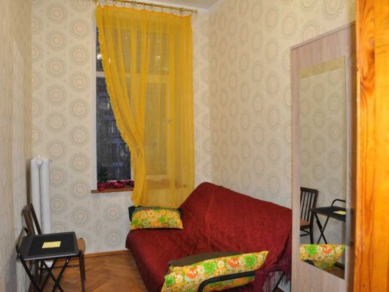 Продаж 3 кім квартири Руставелі , в центрі , біля метро, Печерський район