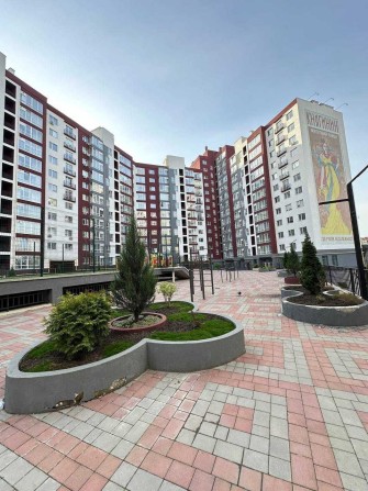 Продаж двокімнатної в центрі на 2 поверсі вигідна ціна поруч ратуша ЖР Княгинин Галицька Васильянок  - фото 1