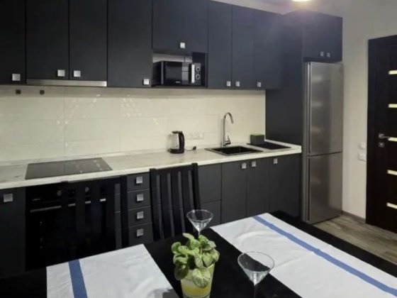 Без Комісії | Продаж Квартири 87 м² | 3 Роздільні Кімнати | вул. Європейська Вишневе