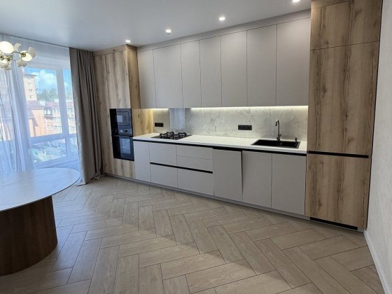 Продам Квартиру, 2-кімн., 55 м², Ірпінь