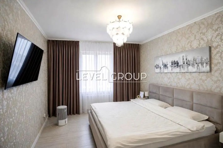 2-кімнатна квартира 66,3 м² з ремонтом | ЖК «Патріотика» | Осокорки - фото 1