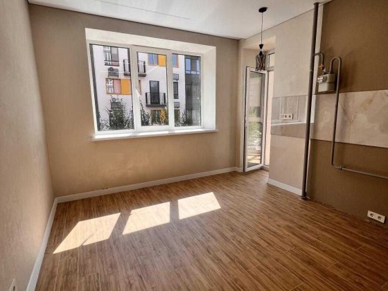 Продаж 1-кімнатна квартира з ремонтом 45 м², ЖК Олімп, лоджія 5 м², Ірпінь