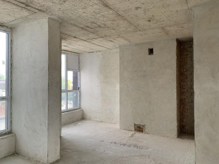 Продам гарну трикімнатну квартиру за достуною ціною - фото 1