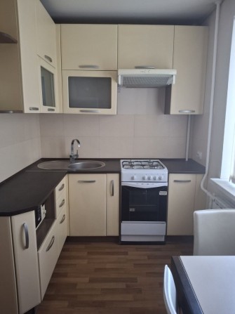 Продаж 1-но кімнатної квартири з меблями - фото 1