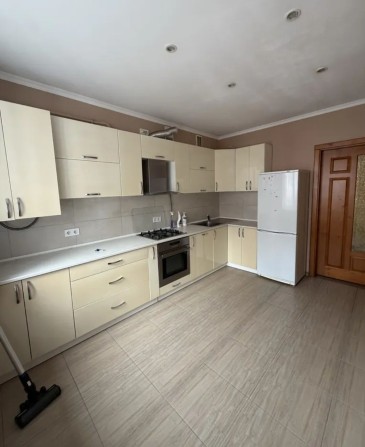 Продаж 2-кімнатної квартири в самому центрі Івано-Франківська - фото 1