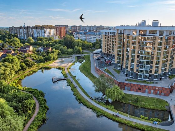 Видова 2-кімнатна квартира з ремонтом та технікою | ЖК «Оселя Парк» Луцк