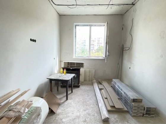 Продам 2-комнатную квартиру по улице Павла Газового, 31