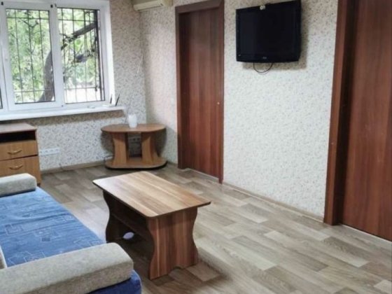 4-комнатная квартира с ремонтом, Центр Кривой Рог