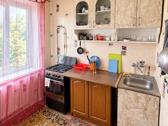 Продаж 1 кім. квартири на В.Великого 30 (Олімп)