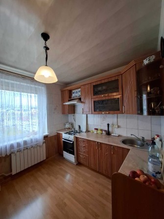 Продаю 4 кімнатну квартиру біля ТЦ Арсен. 85м2 - фото 1