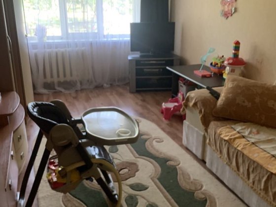 Продам 3 х кімнатну квартиру на пр.  Гагаріна [Університ), згт Рудана