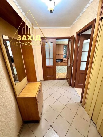 Трикімнатна чешка на пр. Молоді, 2 поверх - фото 1