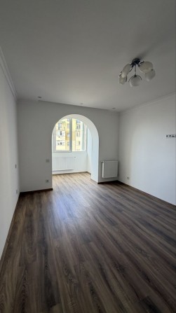 Продаж 3-кімнатної квартири в центрі міста | вул. Січових Стрільців - фото 1