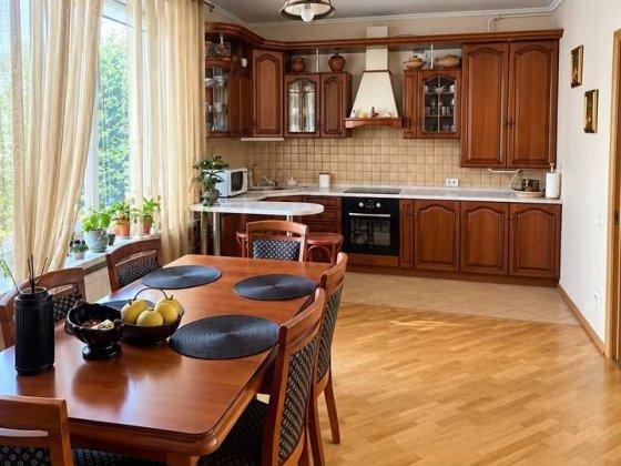 4кімнатна квартира дворівнева у центрі міста Луцк