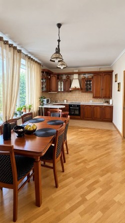 4кімнатна квартира дворівнева у центрі міста - фото 1