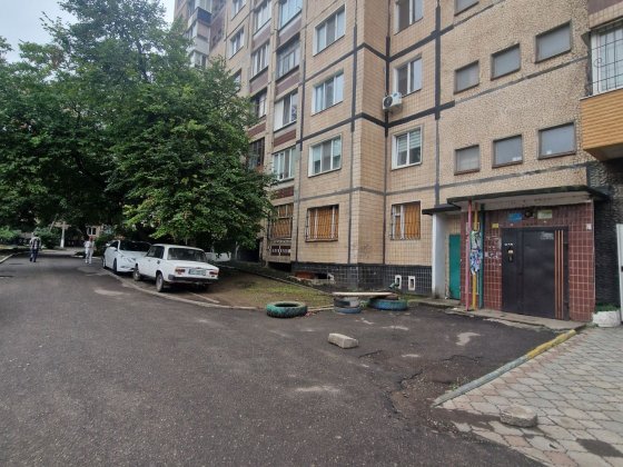 Продаж 3 кімнатної квартири мкр Гірняцький!