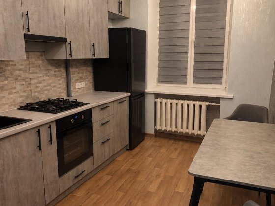 Продаж 1 кімнатна квартира Карачуни