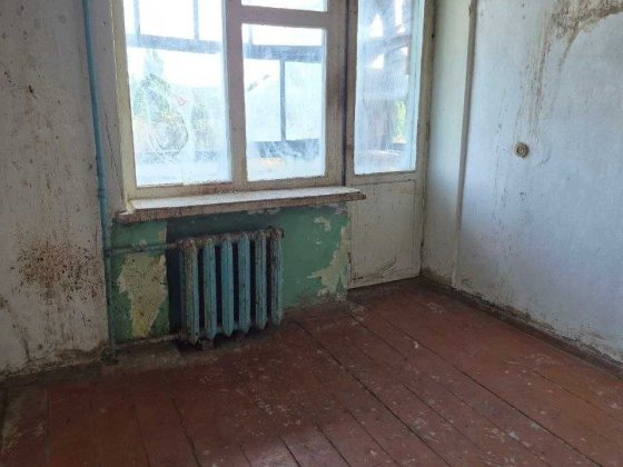 Продам 1 кімн. квартиру на Молодіжному. Без ремонту. 16500