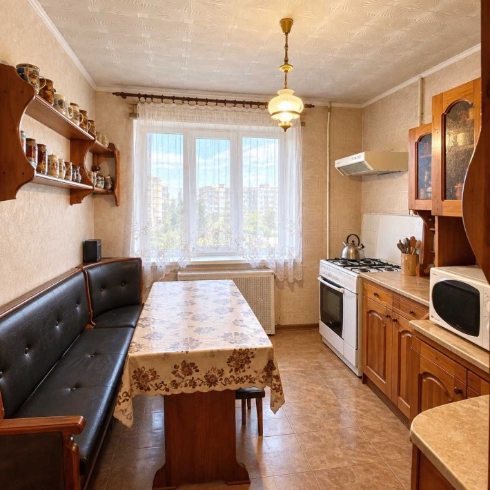 Продаж 3-к квартира автономка 5/9 поверх Світальського (колишня Коротченко) 173 квартал - фото 1