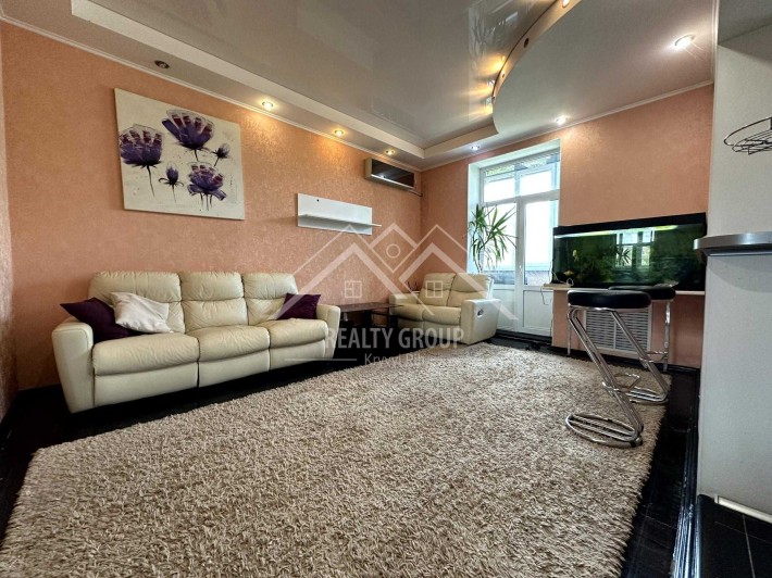 Продаж 2-к квартири з ремонтом, Бородина 2 - фото 1